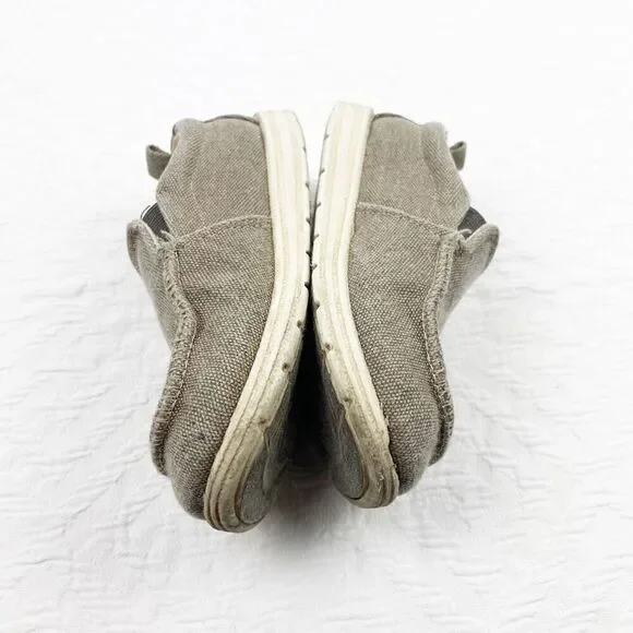 Boys canvas shoes size 10 tan - Picture 2 of 8